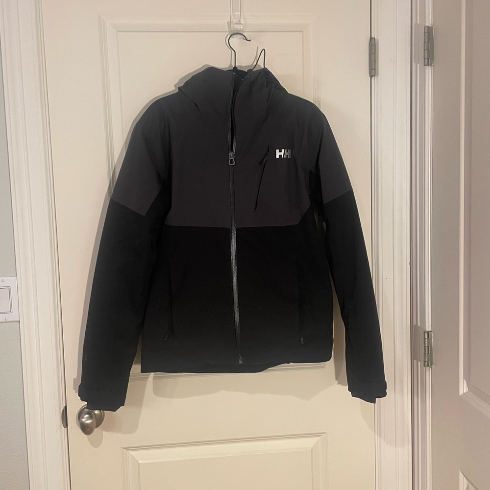 Helly Hansen Alpha Lifaloft insulated ski jacket in black, size small
